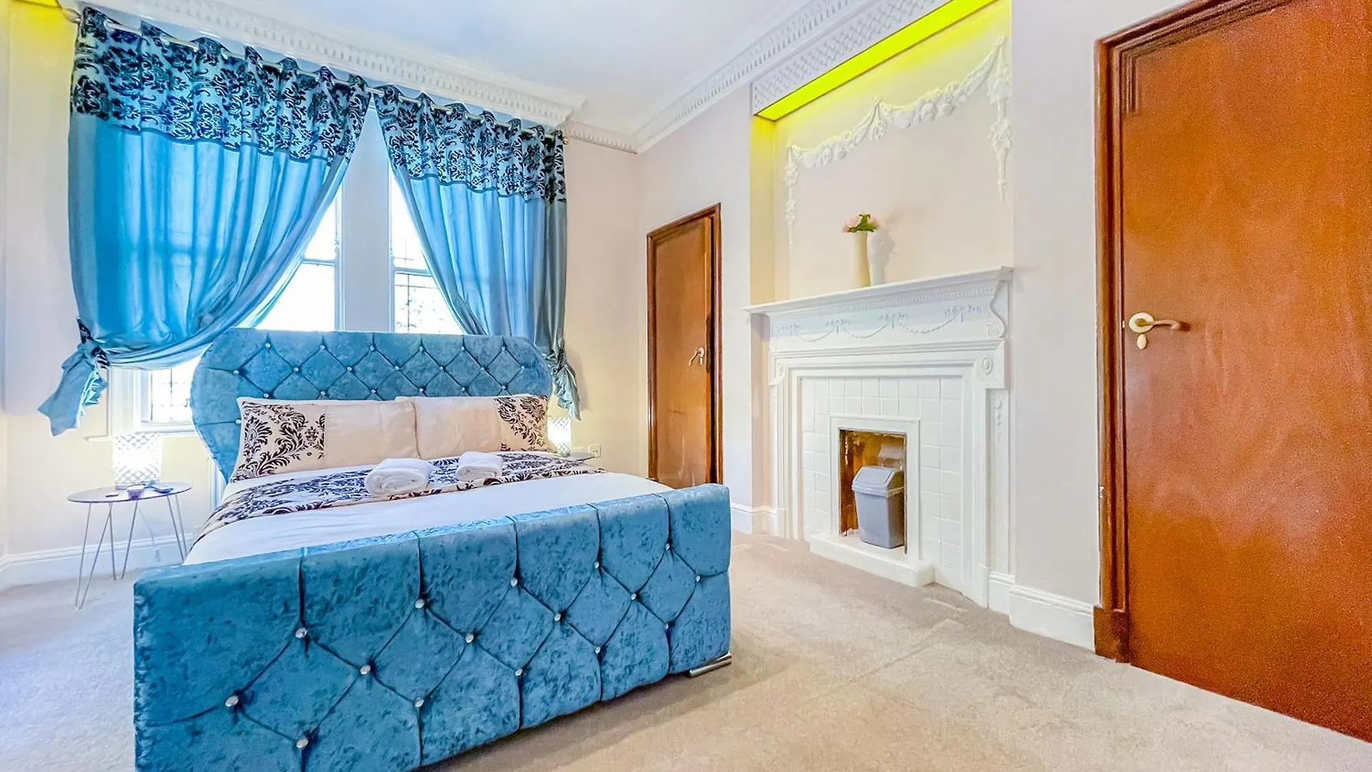 *Rf9Bc* For Your Most Relaxed & Cosy Stay + Free Parking + Free Fast Wifi * Leeds  Habitación en casa particular Leeds (West Yorkshire)