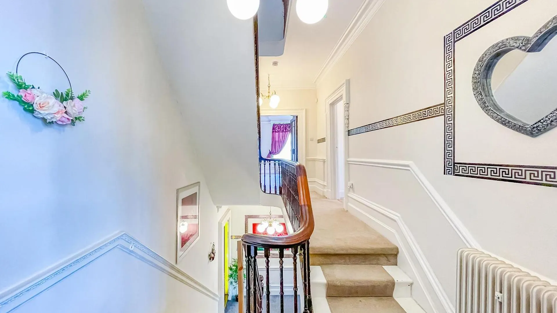 Habitación en casa particular *Rf9Bc* For Your Most Relaxed & Cosy Stay + Free Parking + Free Fast Wifi * Leeds