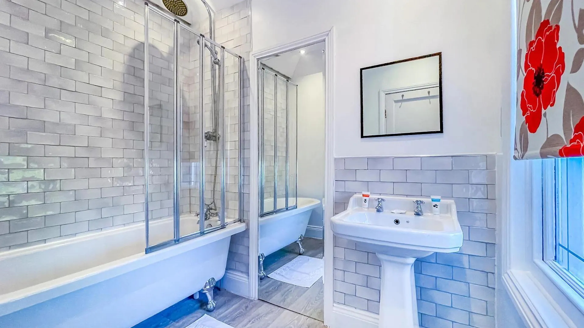 *Rf9Bc* For Your Most Relaxed & Cosy Stay + Free Parking + Free Fast Wifi * リーズ